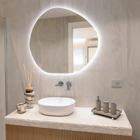 Double A Luxury Affittacamere