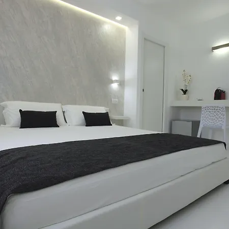 Double A Luxury 4*