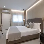 Double A Luxury אולביה