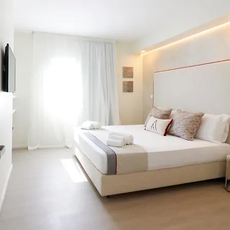 Double A Luxury 2*