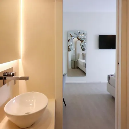 Double A Luxury Ольбия