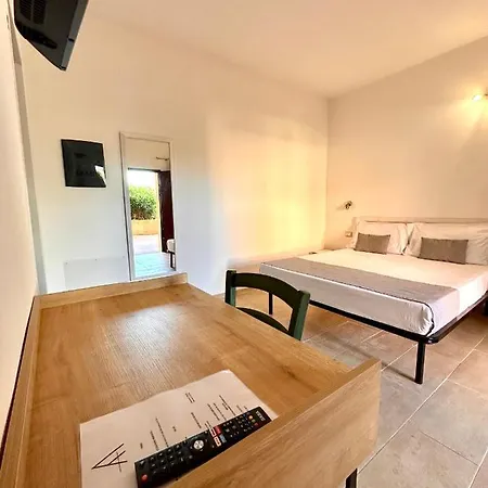 Double A Luxury 2*