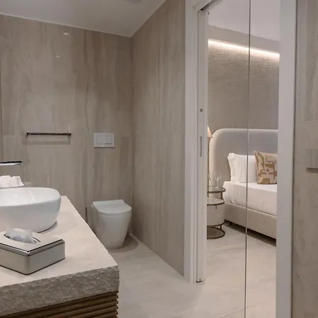 Pensión Double A Luxury Olbia