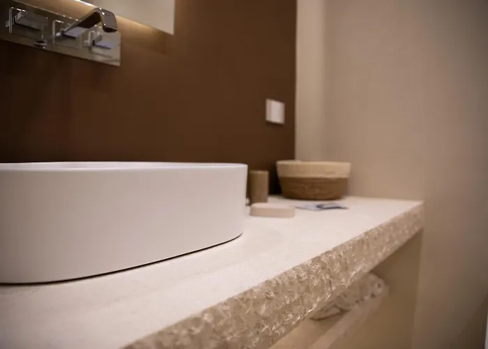 בית הארחה Double A Luxury אולביה