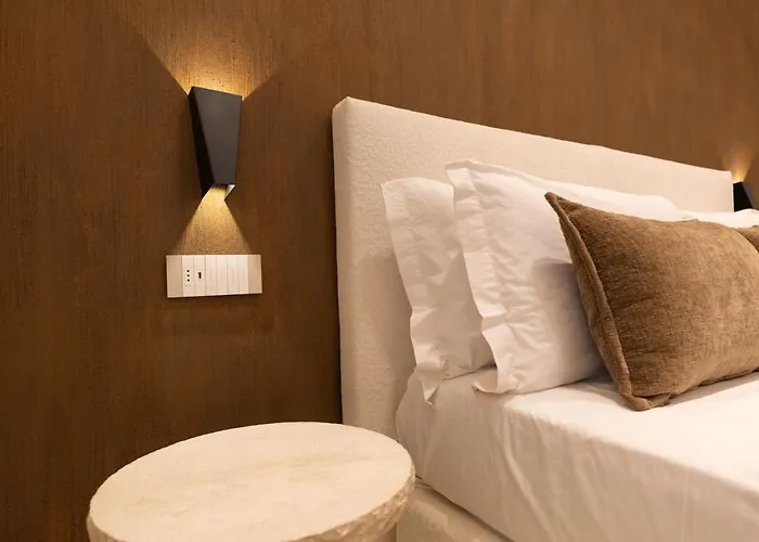 בית הארחה Double A Luxury 4*