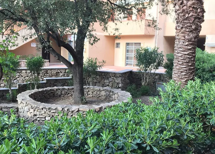 Double A Luxury 4* אולביה