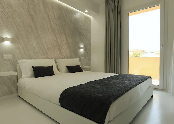 Double A Luxury בית הארחה